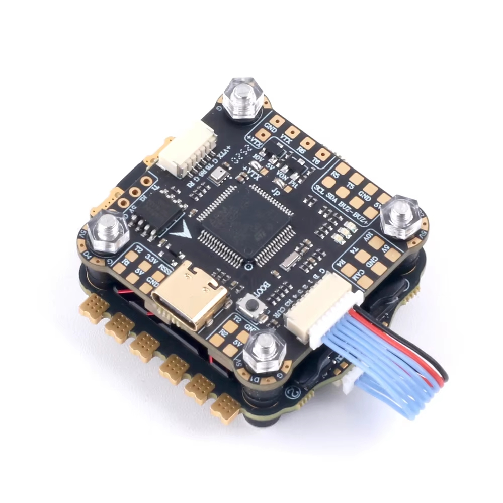 Sterownik lotu Skystars F7HD P – Drone Racing Flight Controller recenzja i cena